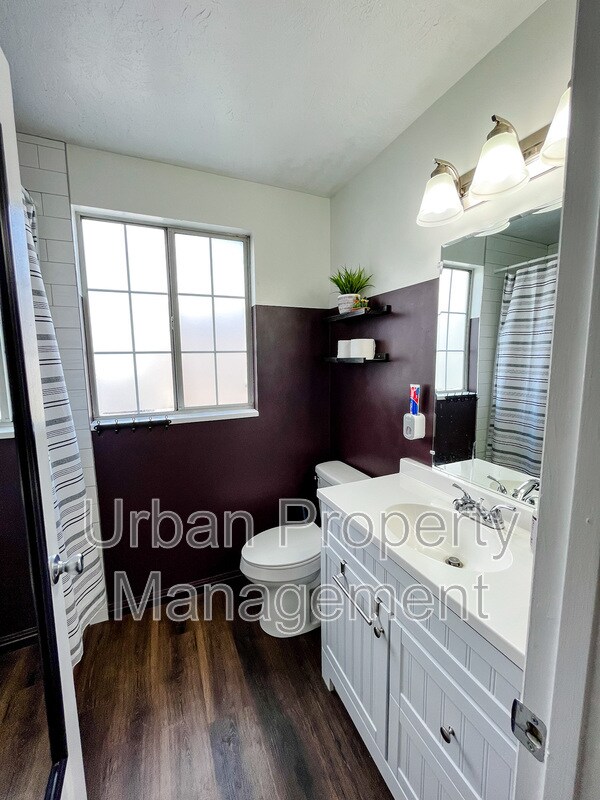 Foto del edificio - 734 W 2220 N