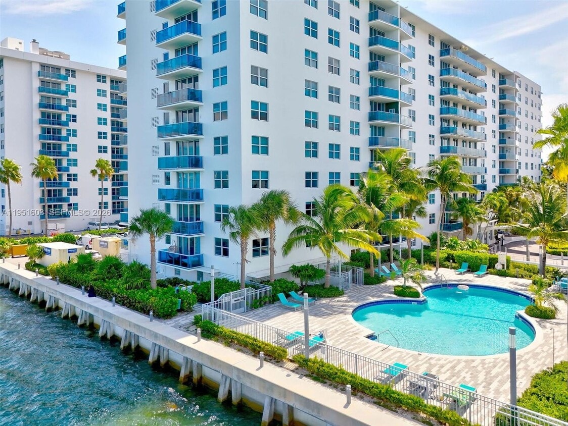 Photo - 7501 E TREASURE DR #UNIT 9EF NORTH BAY VILLAGE, FL 33141