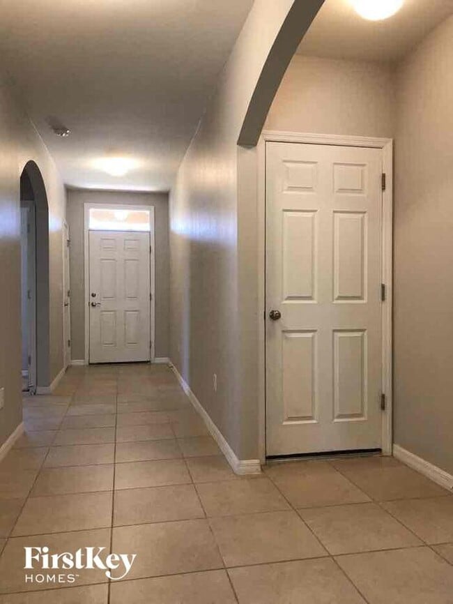 Foto del edificio - 220 SE 14th Terrace