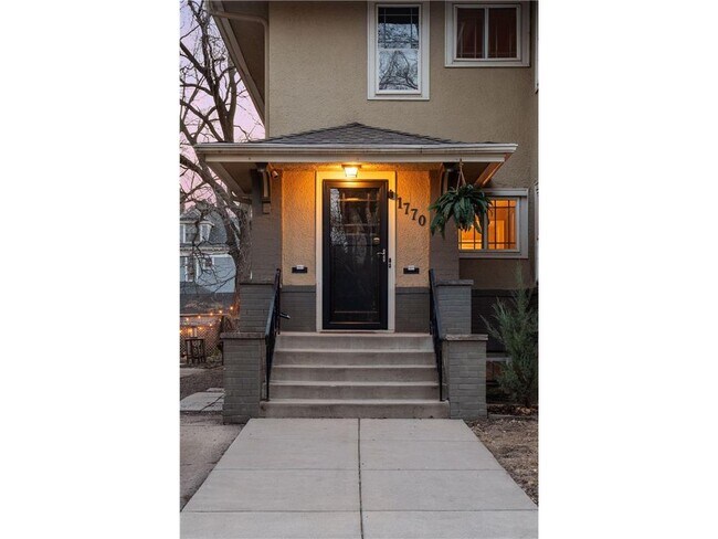 Foto del edificio - 1770 Humboldt Ave S
