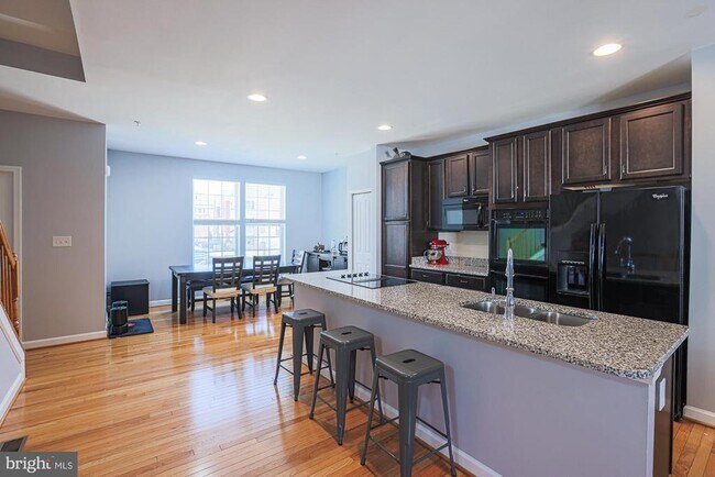 Building Photo - 8208 White Star Crossing