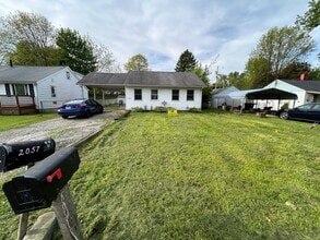 Building Photo - 2056 Mc Kinley Ave