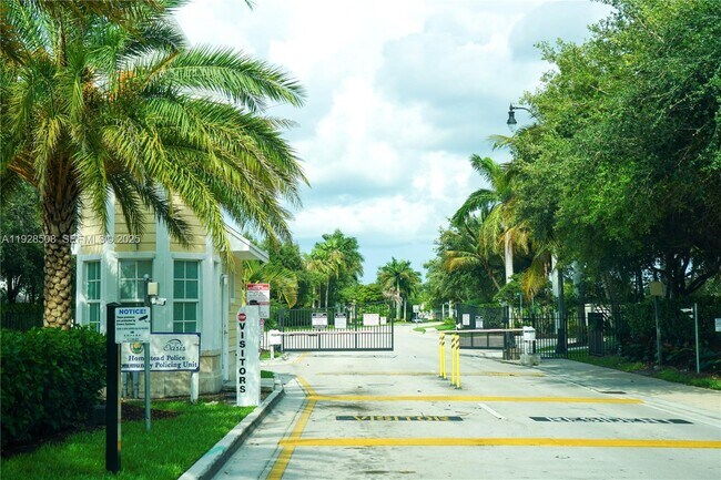 Building Photo - 3334 NE 3rd Dr