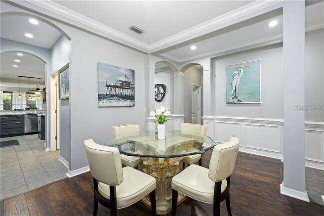 Foto del edificio - 6971 Nobleton Dr