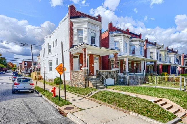 Photo - 400 N Hilton St Apartment