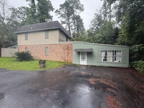 Building Photo - 3532 Spring Hill Ave