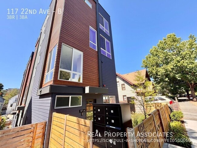 Building Photo - 117 22nd Ave