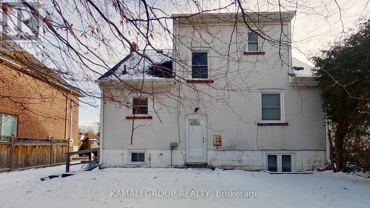 Building Photo - 138 Johnston Ave