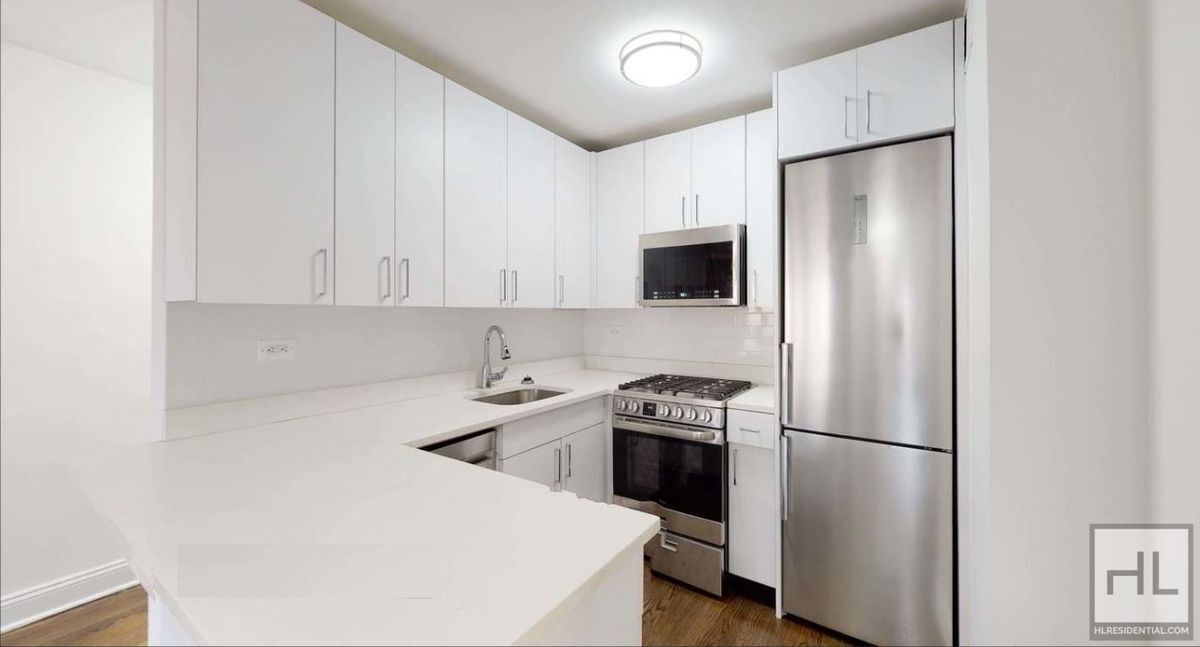 Building Photo - EAST 35 STREET