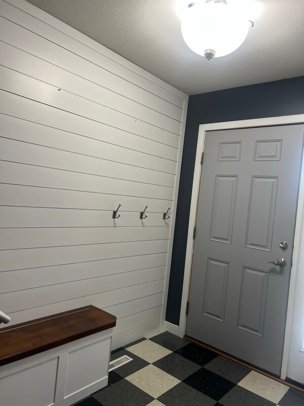 Foto del edificio - 5211 Castleview Dr NW