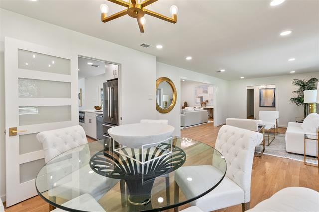 Building Photo - 7431 Larchview Dr