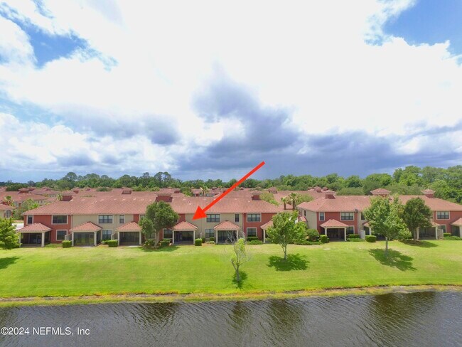 Foto del edificio - 13521 Montecito Pl