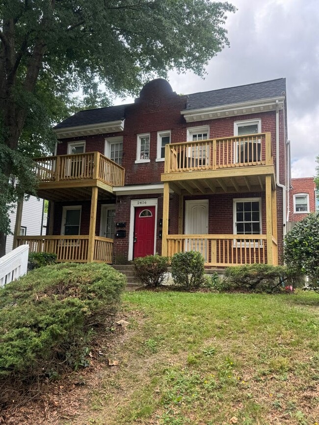 Building Photo - 2416 Barton Ave