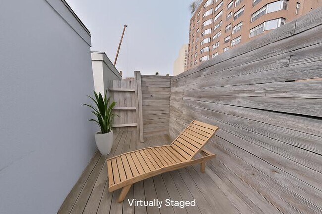Foto del edificio - 206 E 83rd St