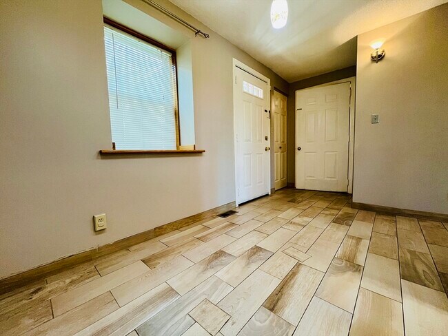 Foto del edificio - 30 Margin St