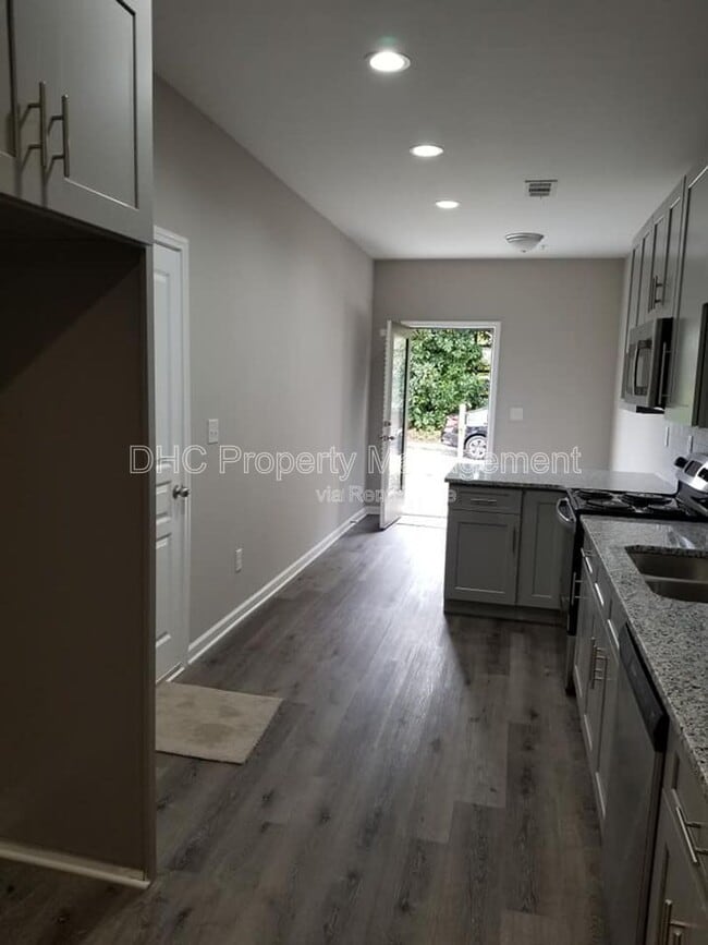 Photo - 2296 Connally Pl House