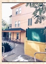 Building Photo - 1701 Brownsville Rd