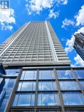 Building Photo - 88 Queen St E