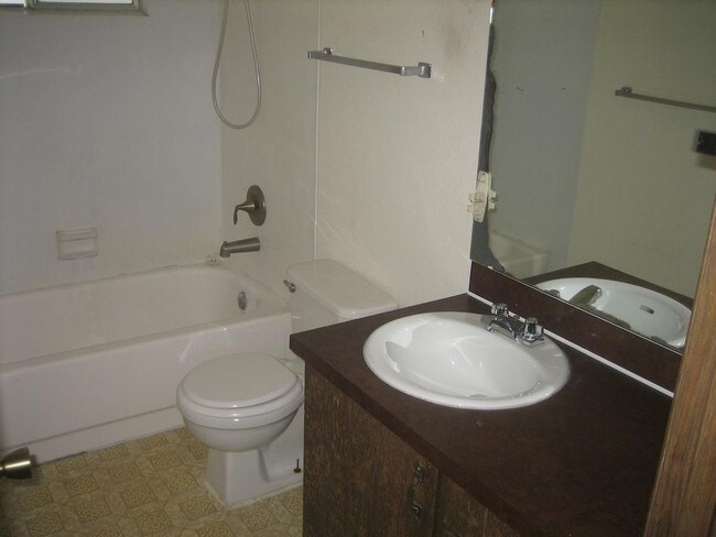 Foto del edificio - 8608 116th St SW