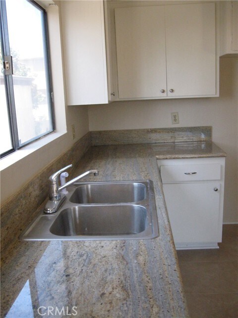 Building Photo - 34105 El Encanto Ave