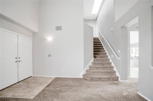 Foto del edificio - 8133 Kentshire Dr