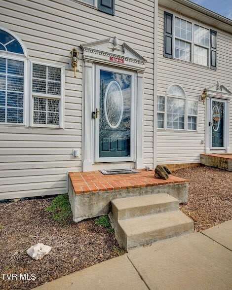 Foto del edificio - 119 Amanda Ln