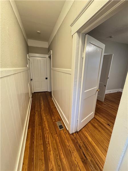 Foto del edificio - 813 E 37th St