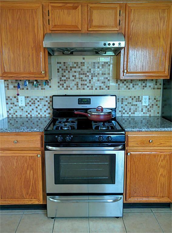 Foto del edificio - 22703 Old Church Ln