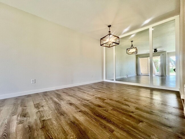 Building Photo - AVAILABLE NOW! GORGEOUS 1 Bed 1 Bath Condo...