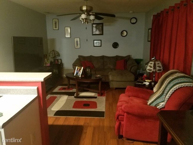 Foto del edificio - 3 br, 1.5 bath House - 3251 Milford Rd