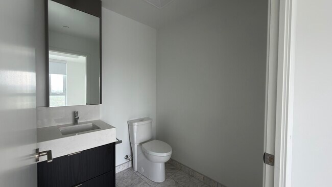 Building Photo - 707-10 Flavelle Trail