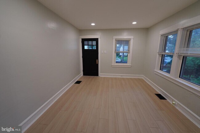 Foto del edificio - 424 Oak St