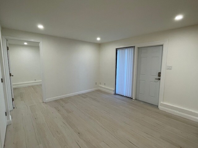 Foto del edificio - 533 Verducci Dr