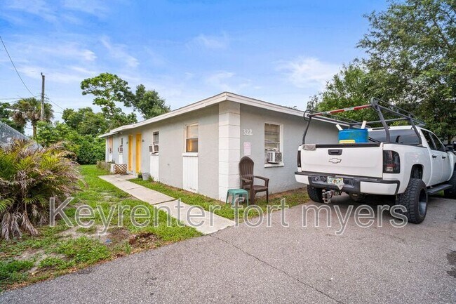 Building Photo - 322B Louise Ave
