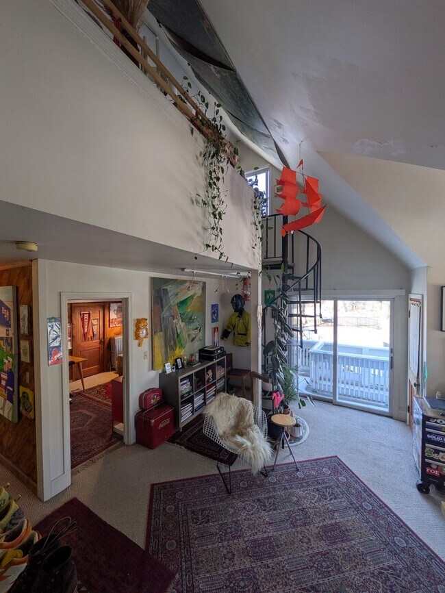 Building Photo - Amazing 1.5 Bed/1 Bath in Brighton near the T