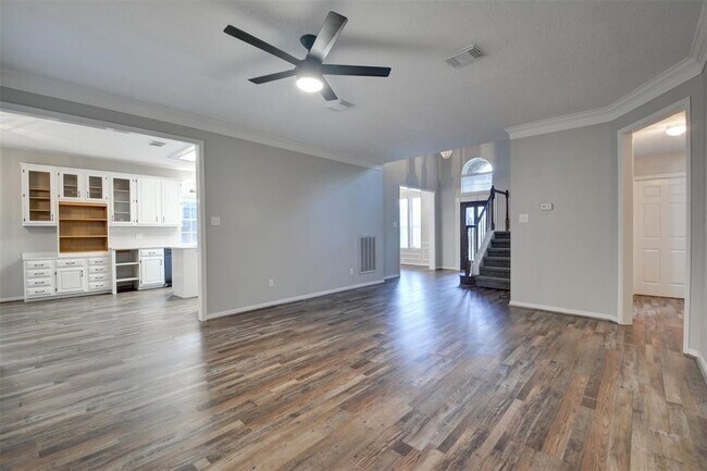 Foto del edificio - 539 W North Hill Dr