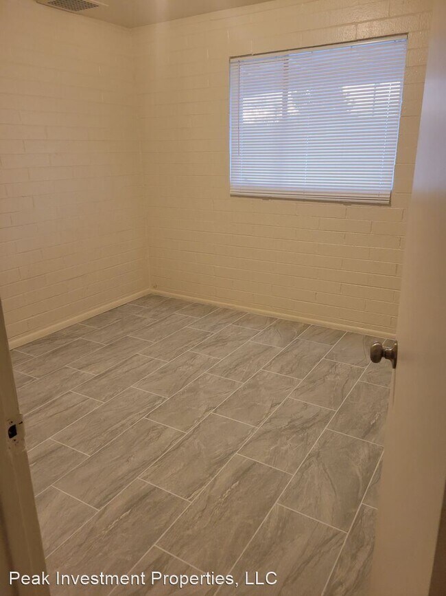 Building Photo - 3 br, 2 bath House - 3643 NORTH 57TH AVENUE