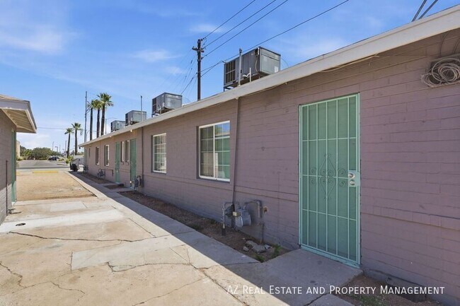 Photo - 1036 N 16th St Apartment