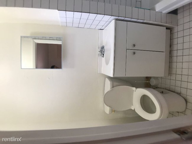 Foto del edificio - 1 br, 1 bath Apartment - 1816 E 18TH AVE N