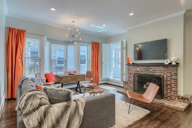 Foto del edificio - 1577 Beacon St