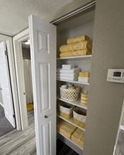 Interior Photo - Vista Del Sol Apartments