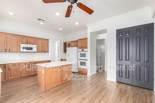 Foto del edificio - 11429 N 141st St