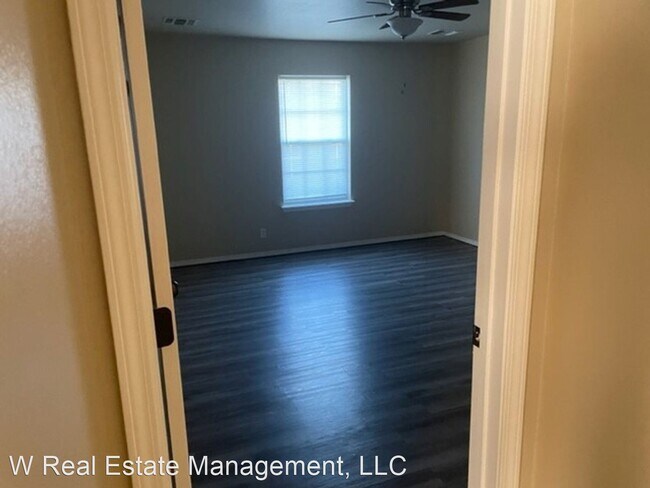 Building Photo - 3 br, 2 bath House - 4413 S. Aldredge St