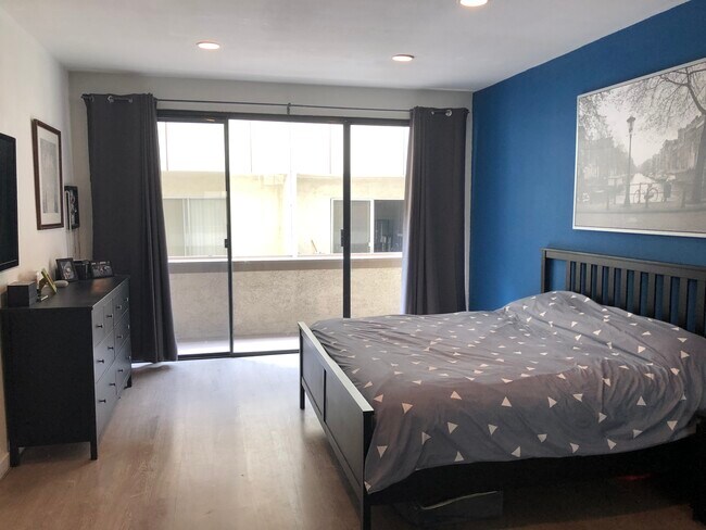 Larger bedroom 3 - 1505 Purdue Ave