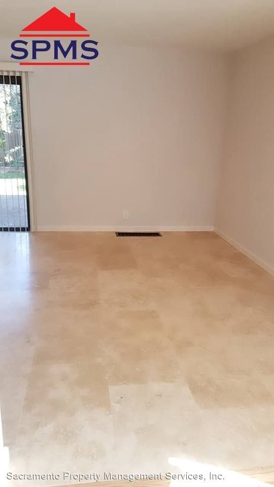 Building Photo - 3 br, 2 bath House - 907 Stern Circle