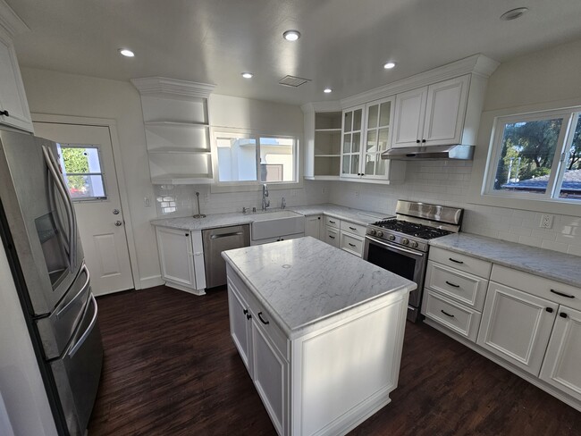 Building Photo - 5178 Caspar Ave