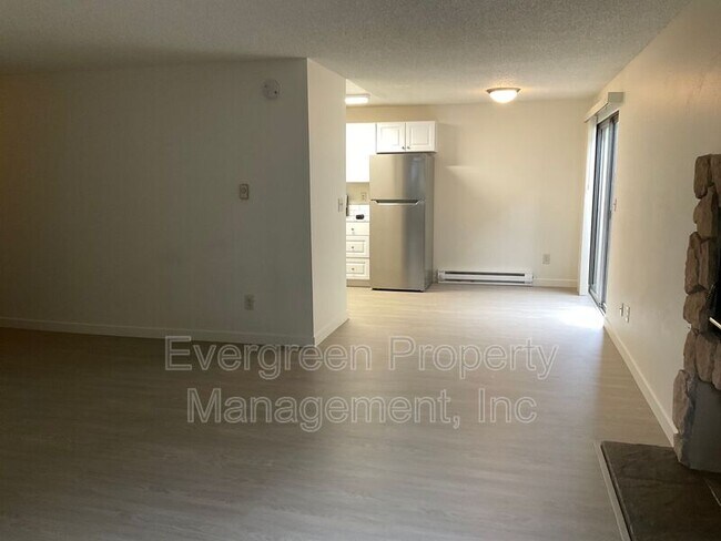 Foto del edificio - 4223 SE 30th Ave