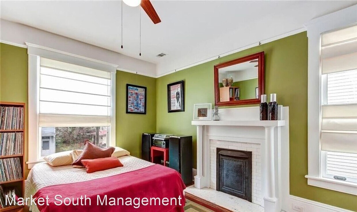 Primary Photo - 4 br, 1.5 bath House - 415 E. 40th Street
