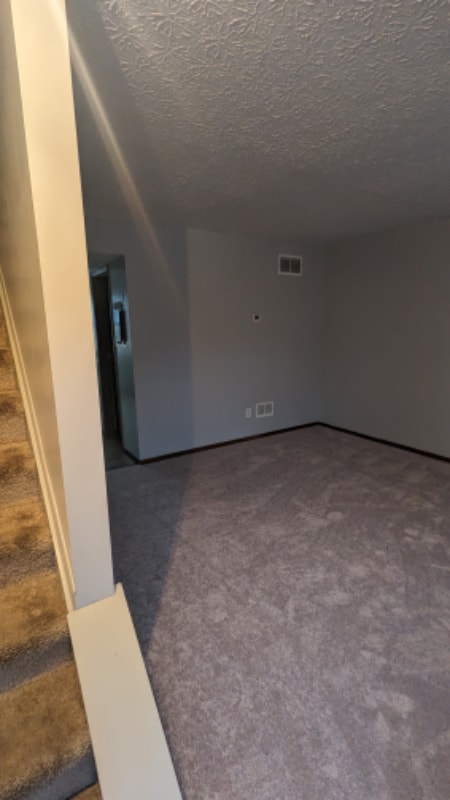 Building Photo - 677 Alta View Ct