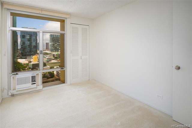 Foto del edificio - 1350 Ala Moana Blvd